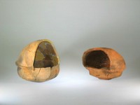 馬込八番遺跡、ささら遺跡出土手焙形土器（JPG39KB）