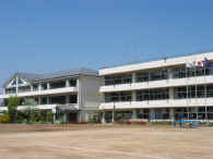 蓮田北小学校